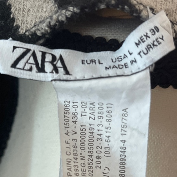 Zara Knitted Black and Cream Zebra Mini Skirt - Picture 7 of 9